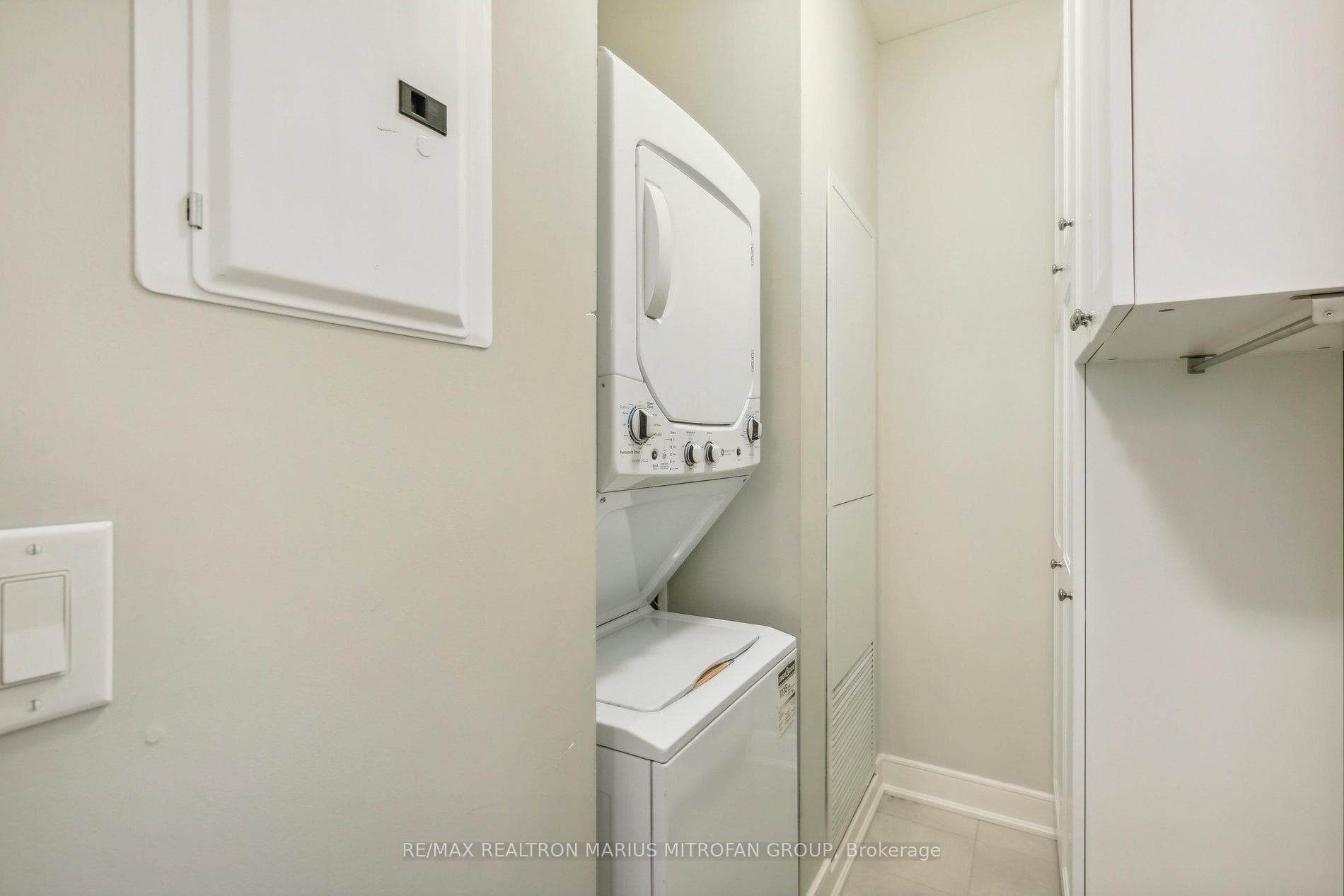 150 Main Street Unit 805 photo 24