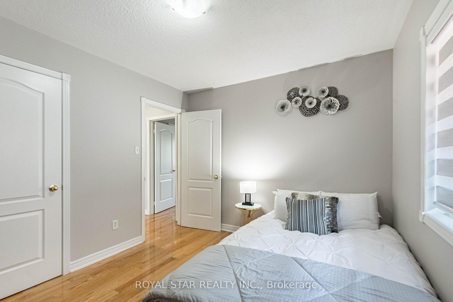55 Newark Way photo 34