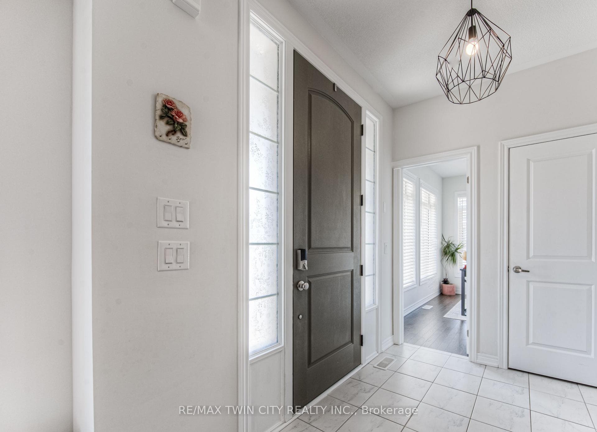 39 Reistwood Drive photo 5