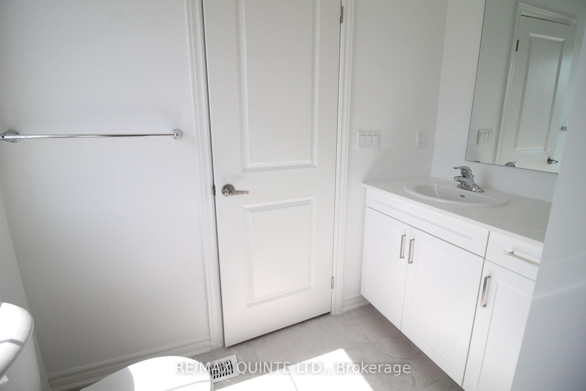 37 Lincoln Drive photo 11