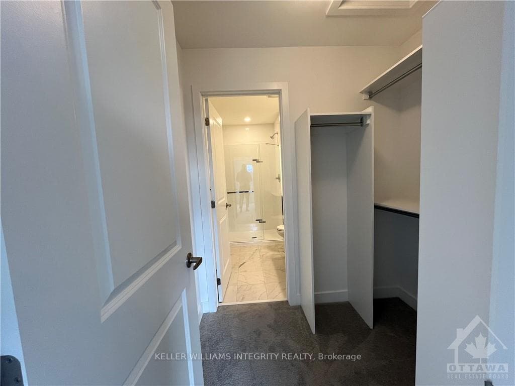 552 TAHOE Heights photo 9