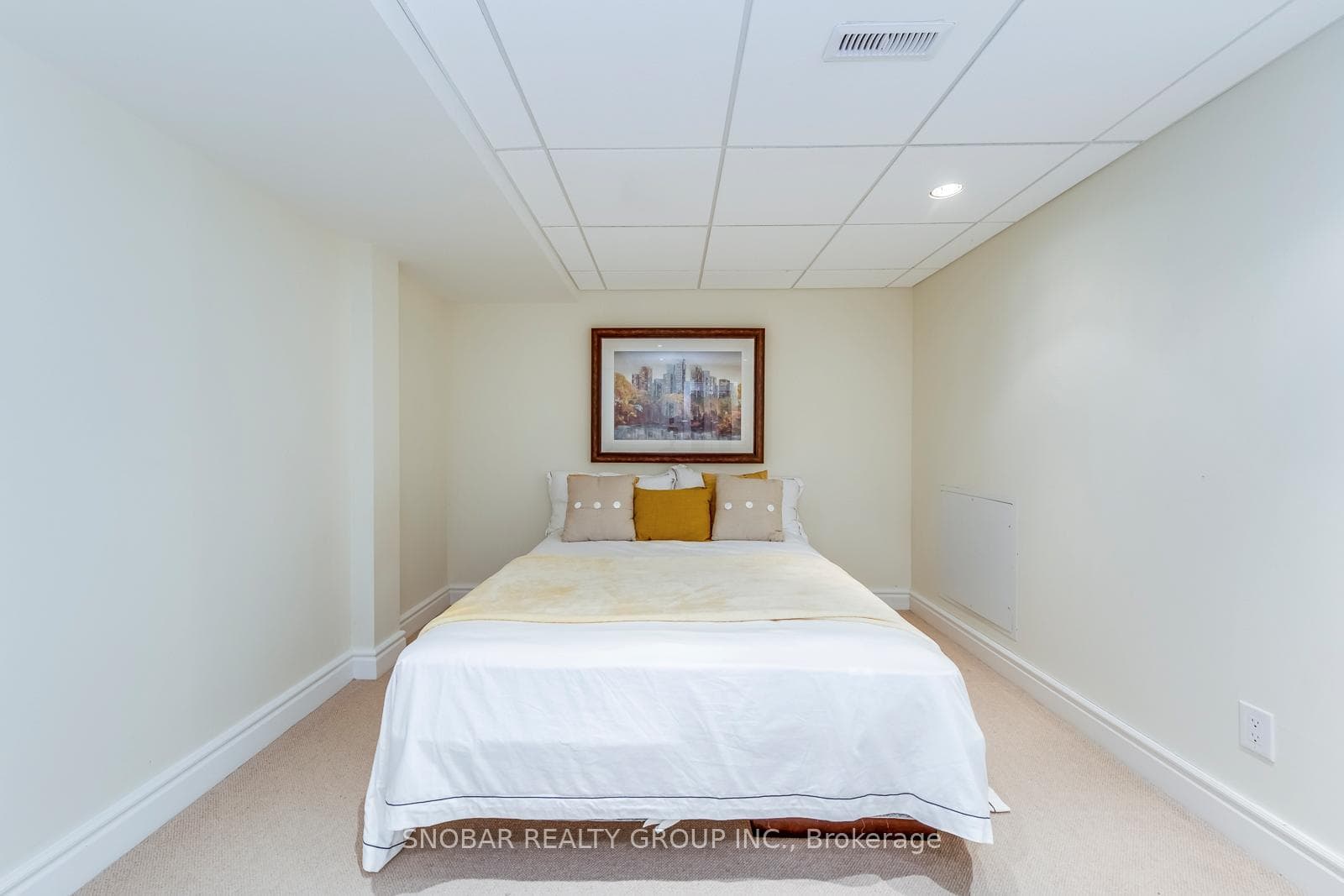 53 Topham Crescent photo 30