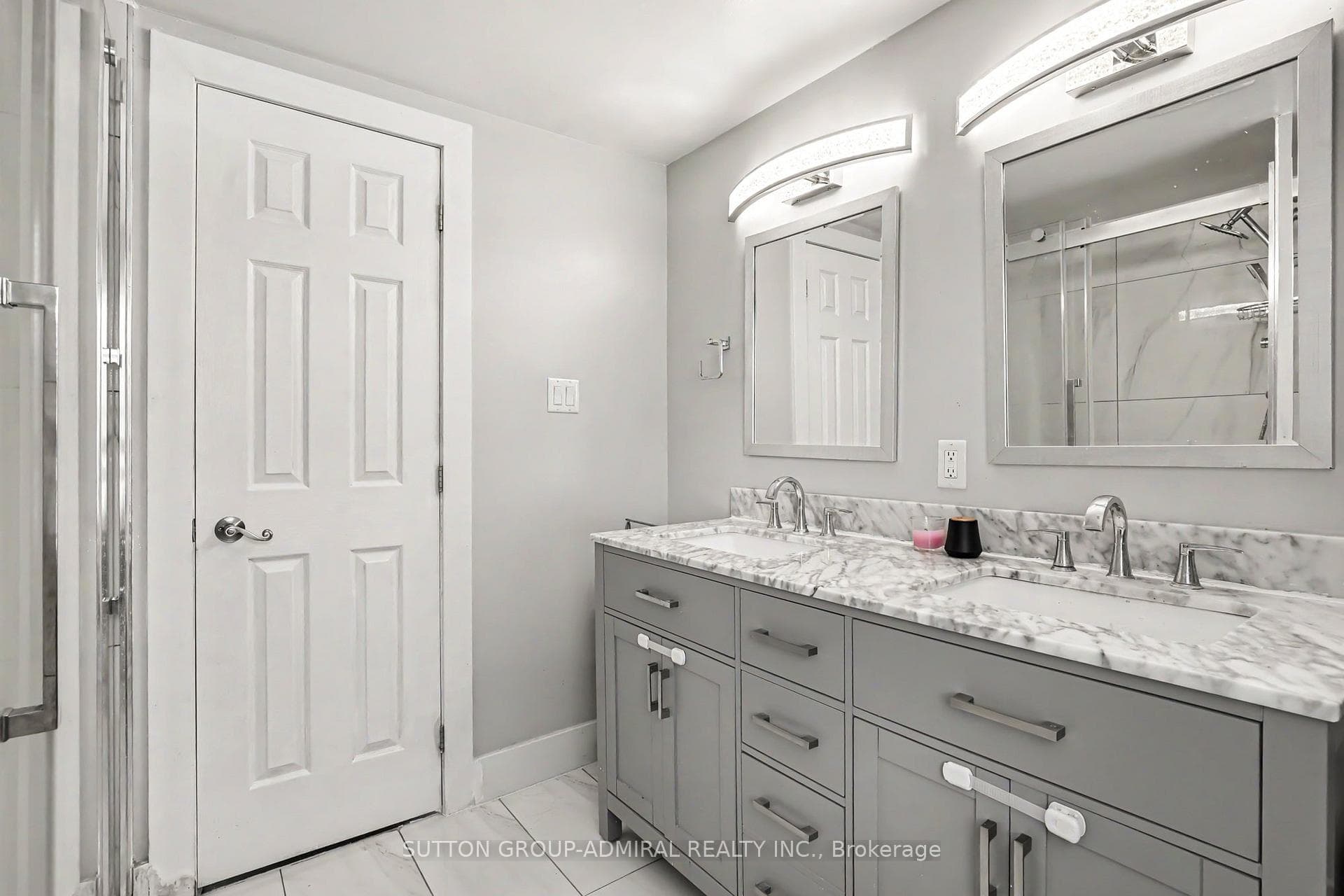 406 Stirling Avenue photo 12