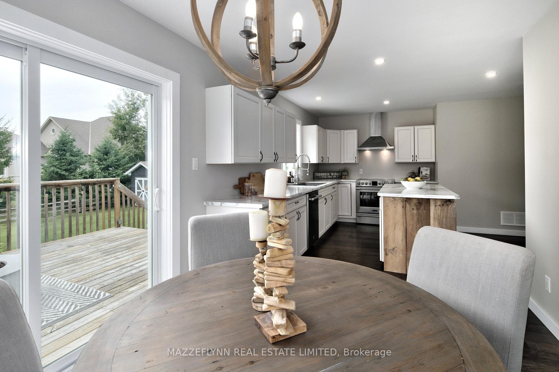 Breakfast Area Open to Kitchen