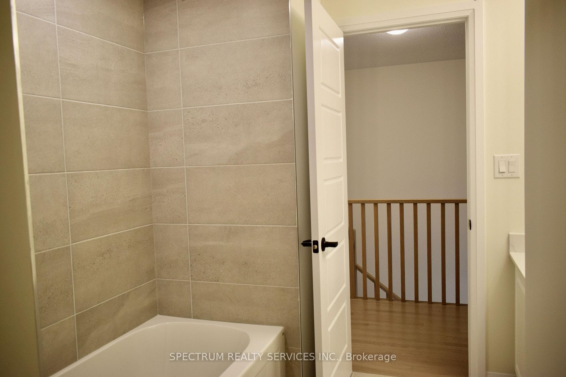 2162 Grainger Loop photo 16