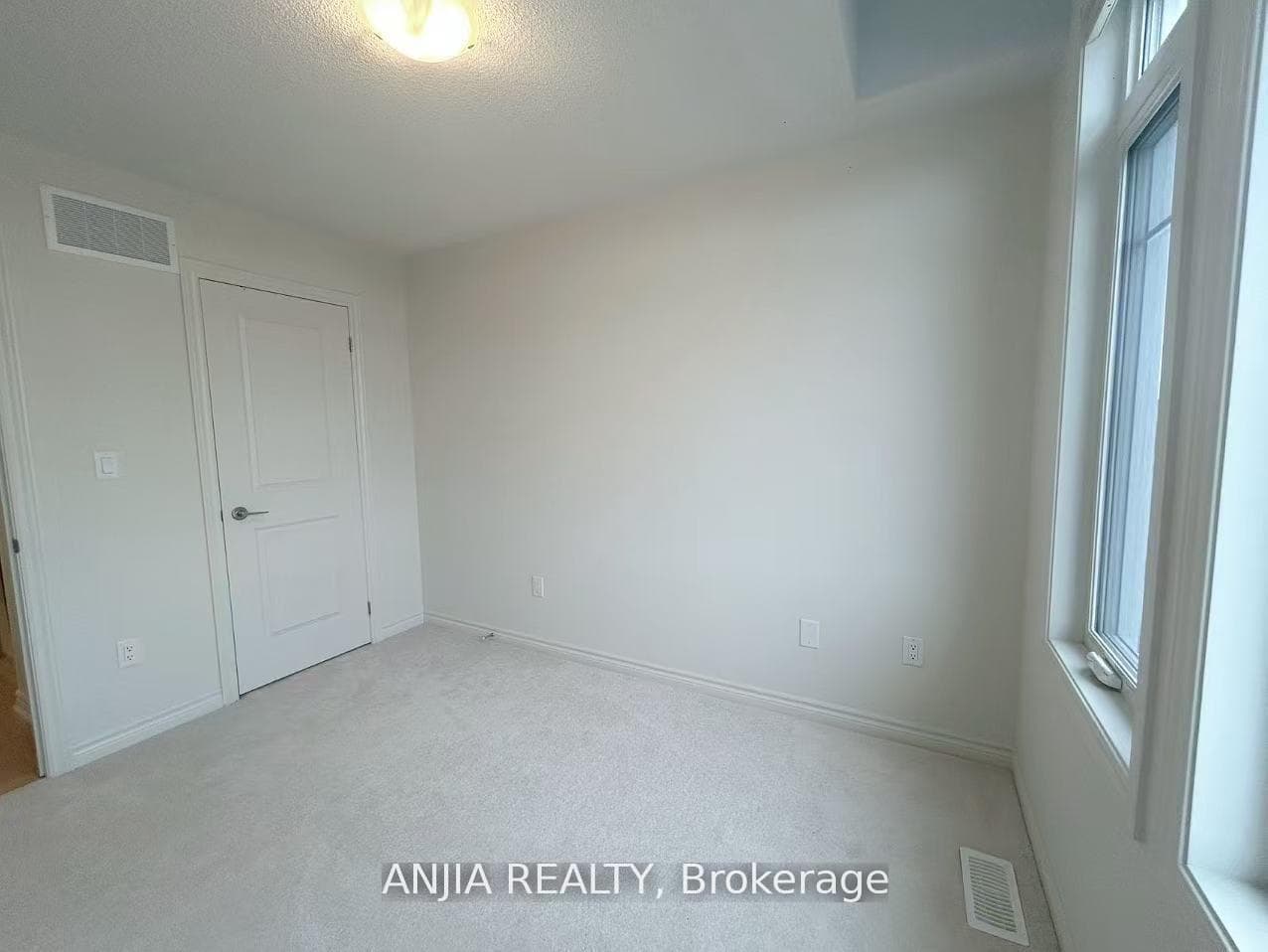 65 Greer Street photo 18