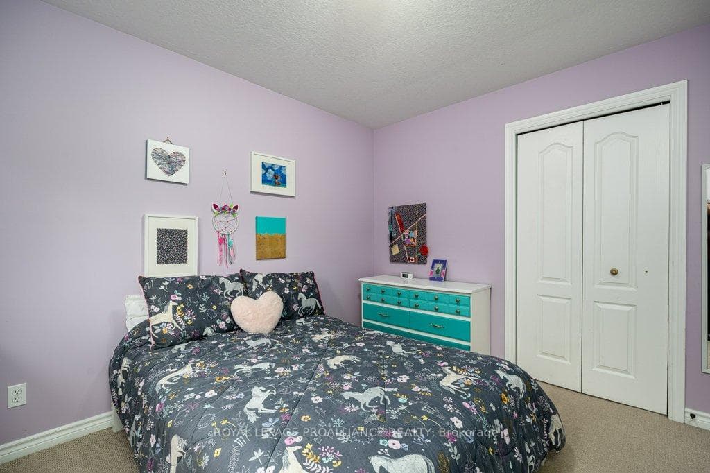 17 Kyle Court photo 20