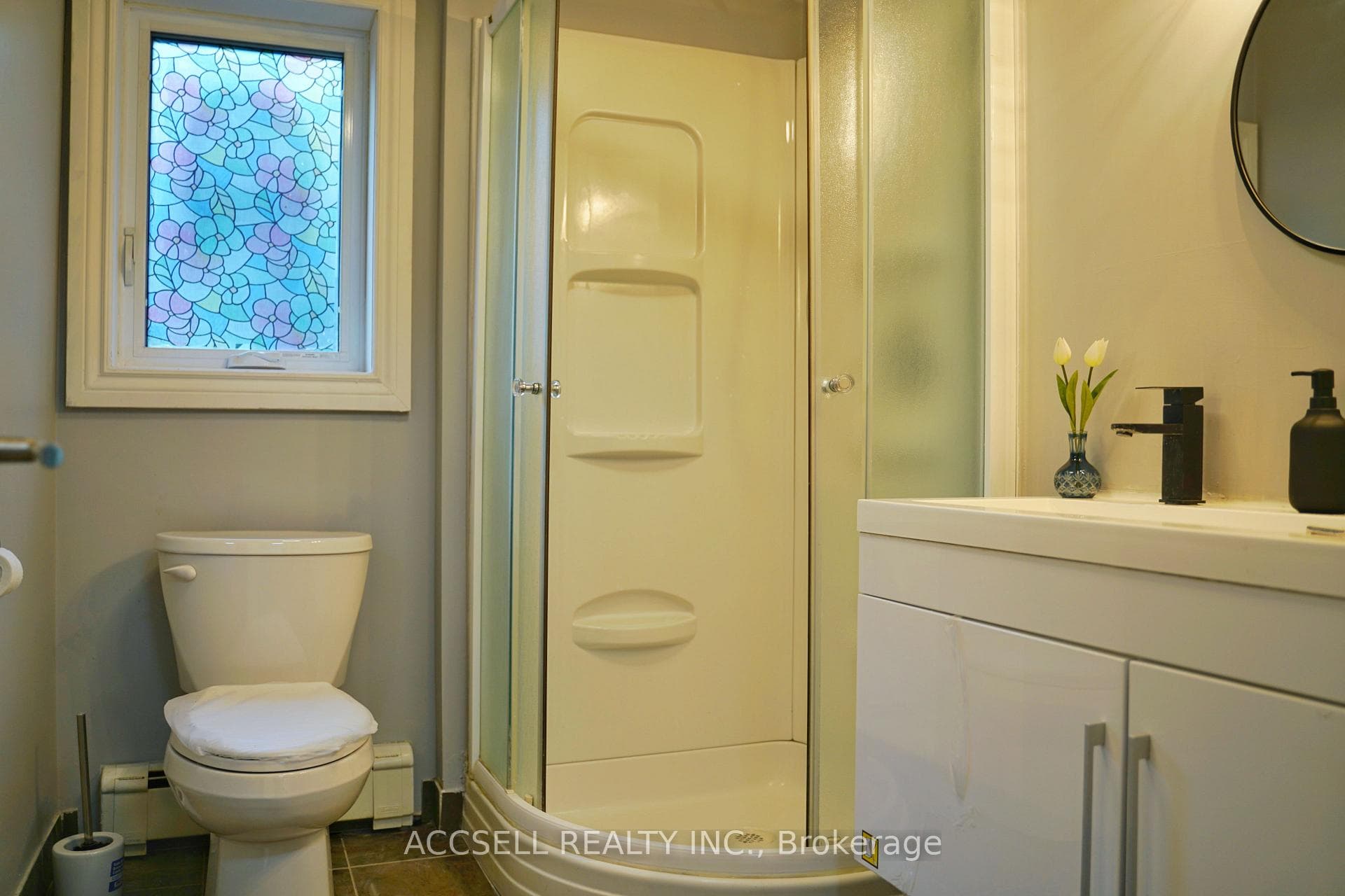 1069 Dixie Road photo 24