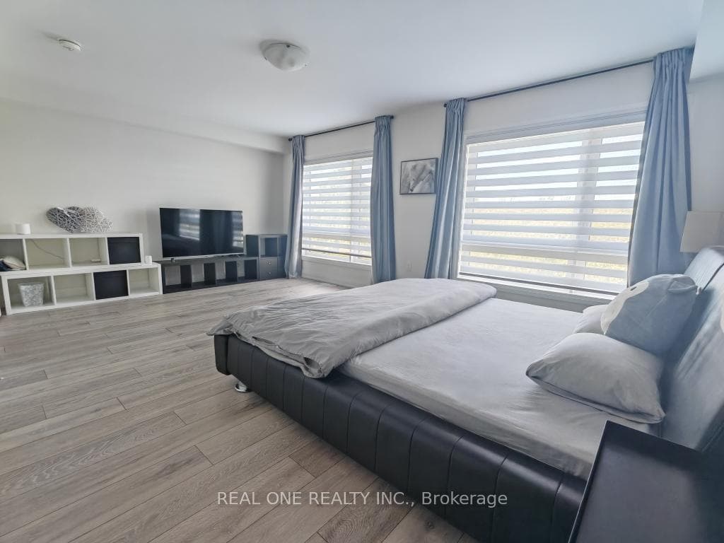 19 Woodstream Drive photo 15