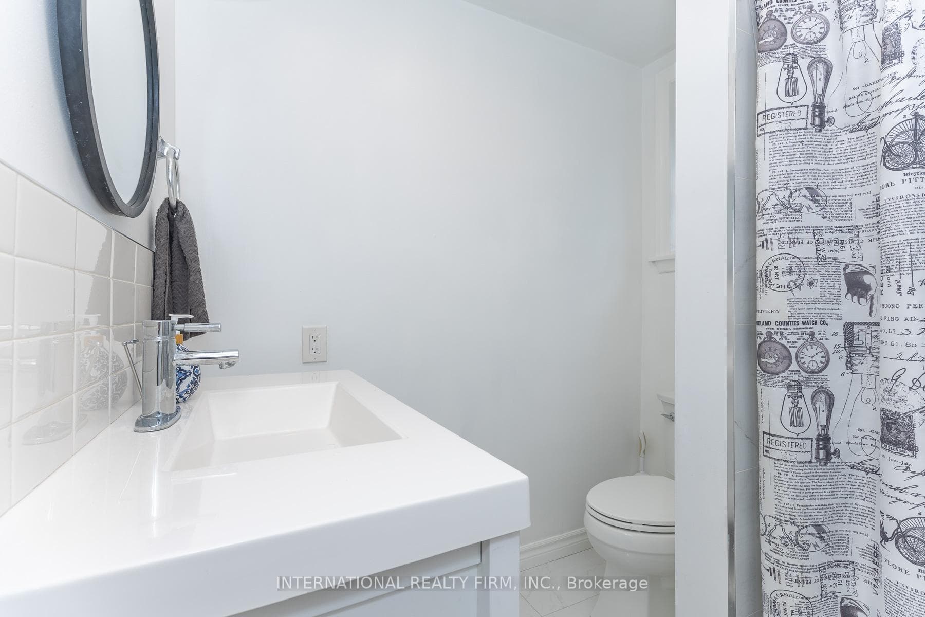 2528 Truscott Drive photo 19
