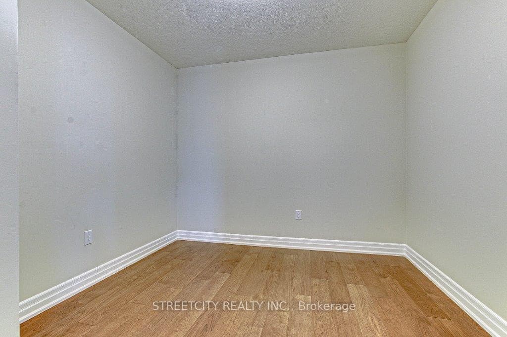 480 Callaway Road Unit 313 photo 22
