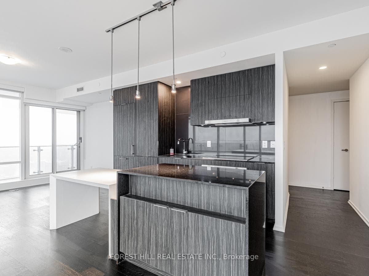 1 Bloor Street Unit 6301 photo 8