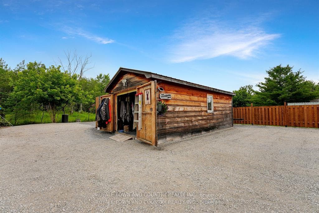 212 McGuire Beach Road photo 34