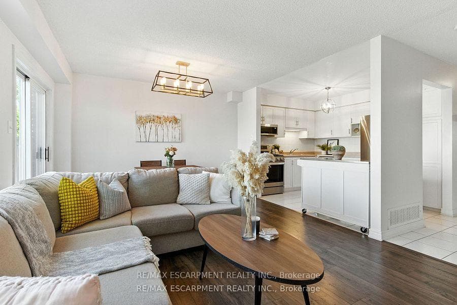 1860 Upper Gage Avenue Unit 14 photo 16