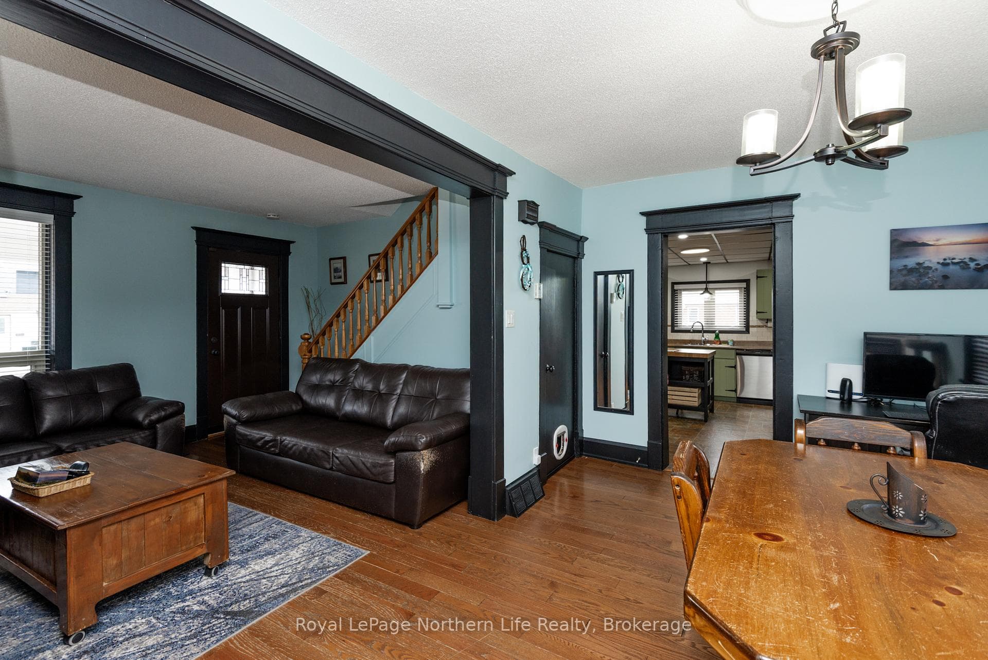 212 Second Avenue photo 18