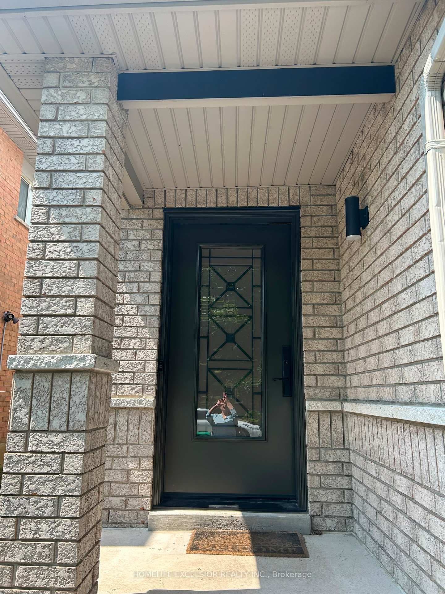 5872 Rainberry Drive photo 3