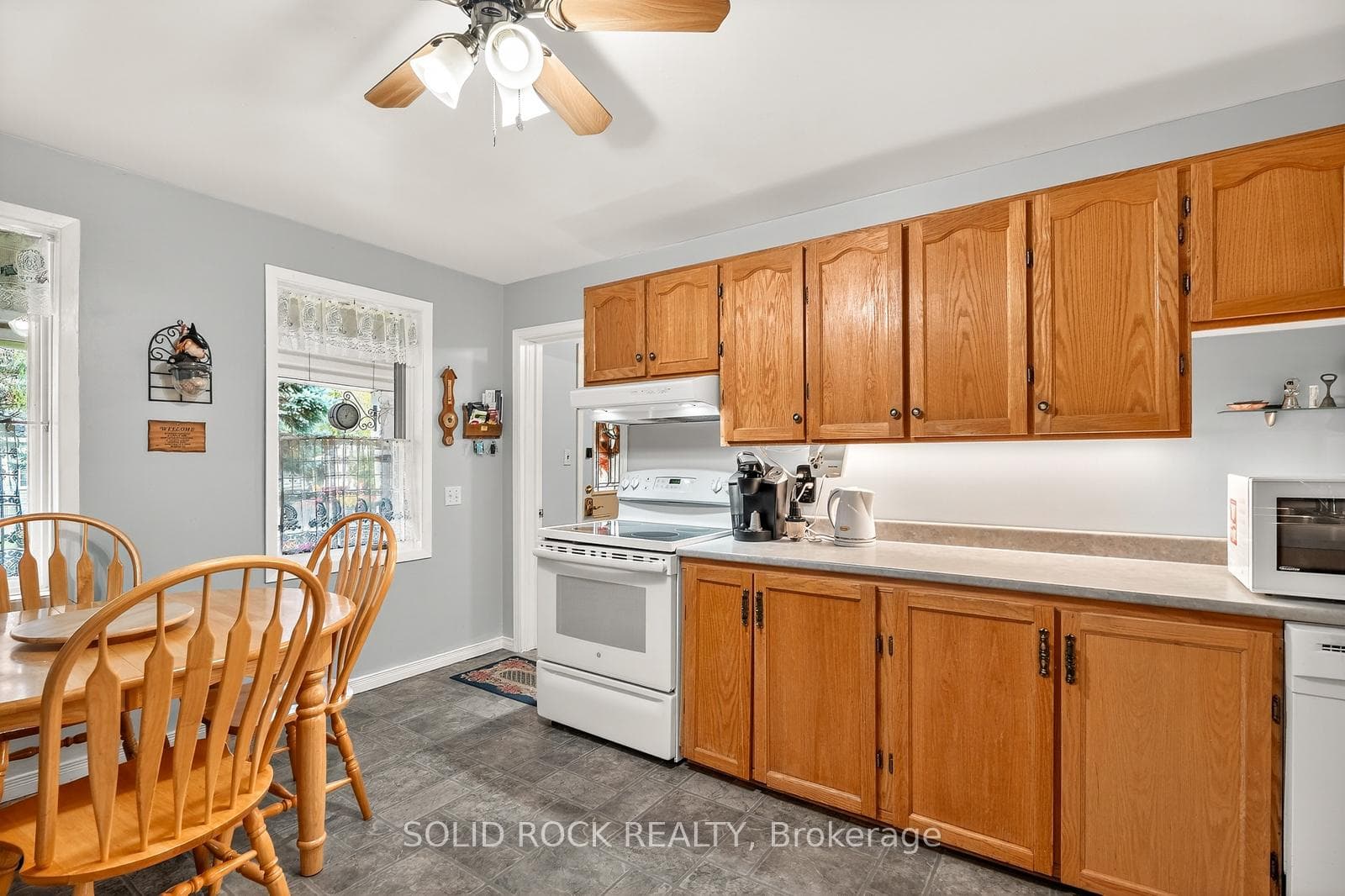 1262 Rodney Lane photo 6