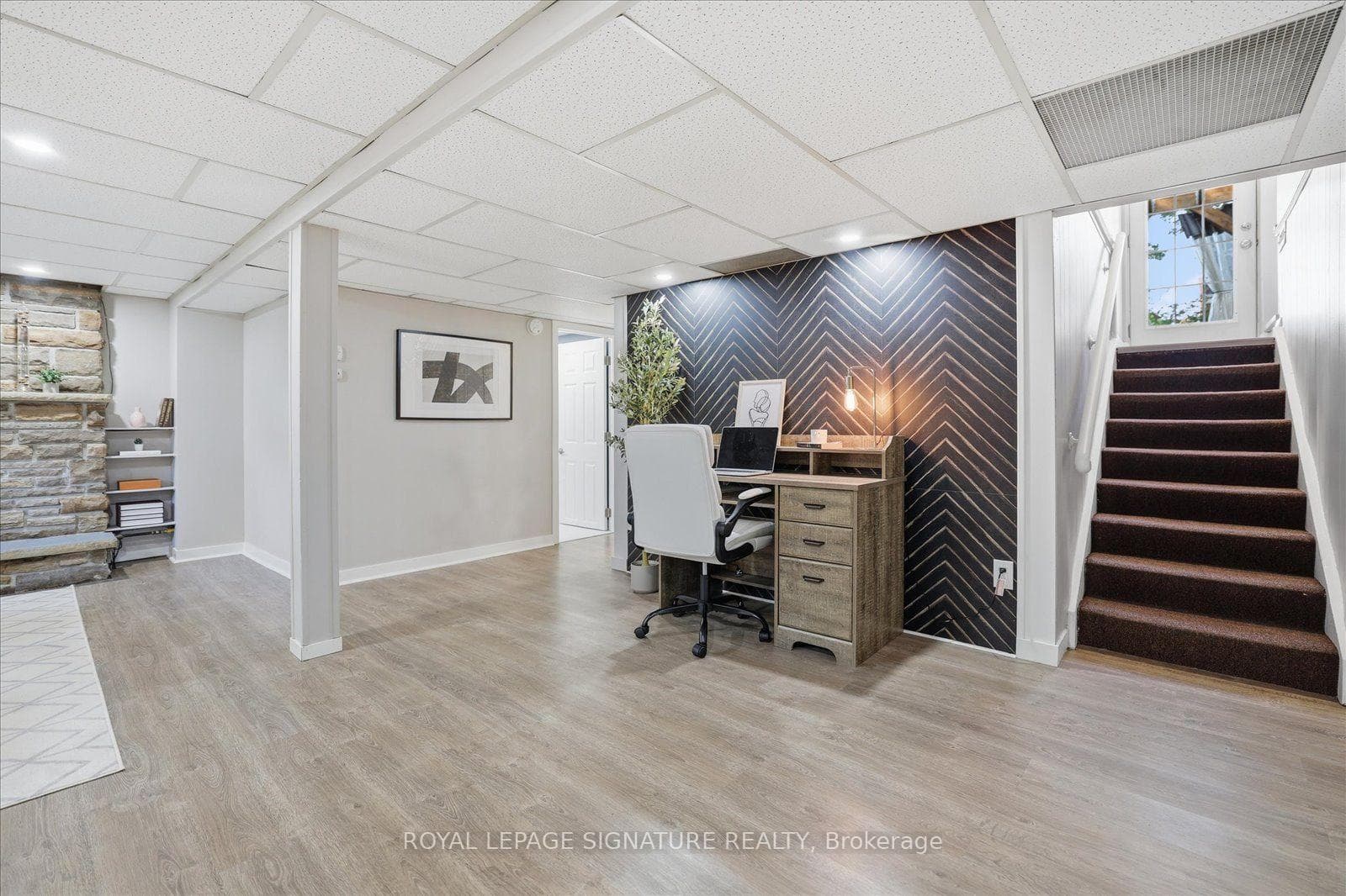 24 Latham Avenue photo 24