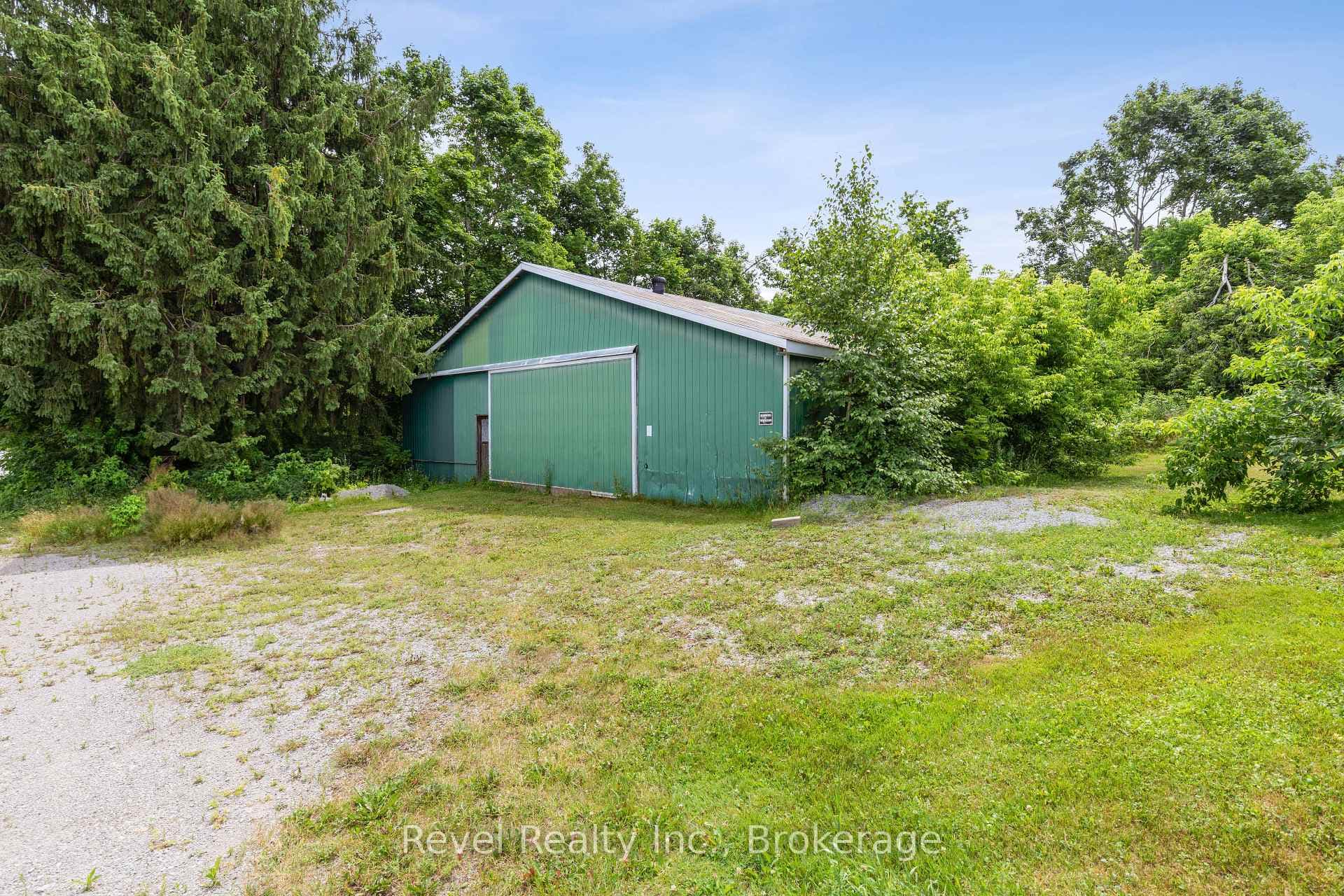 1718 Kirkfield Road photo 6