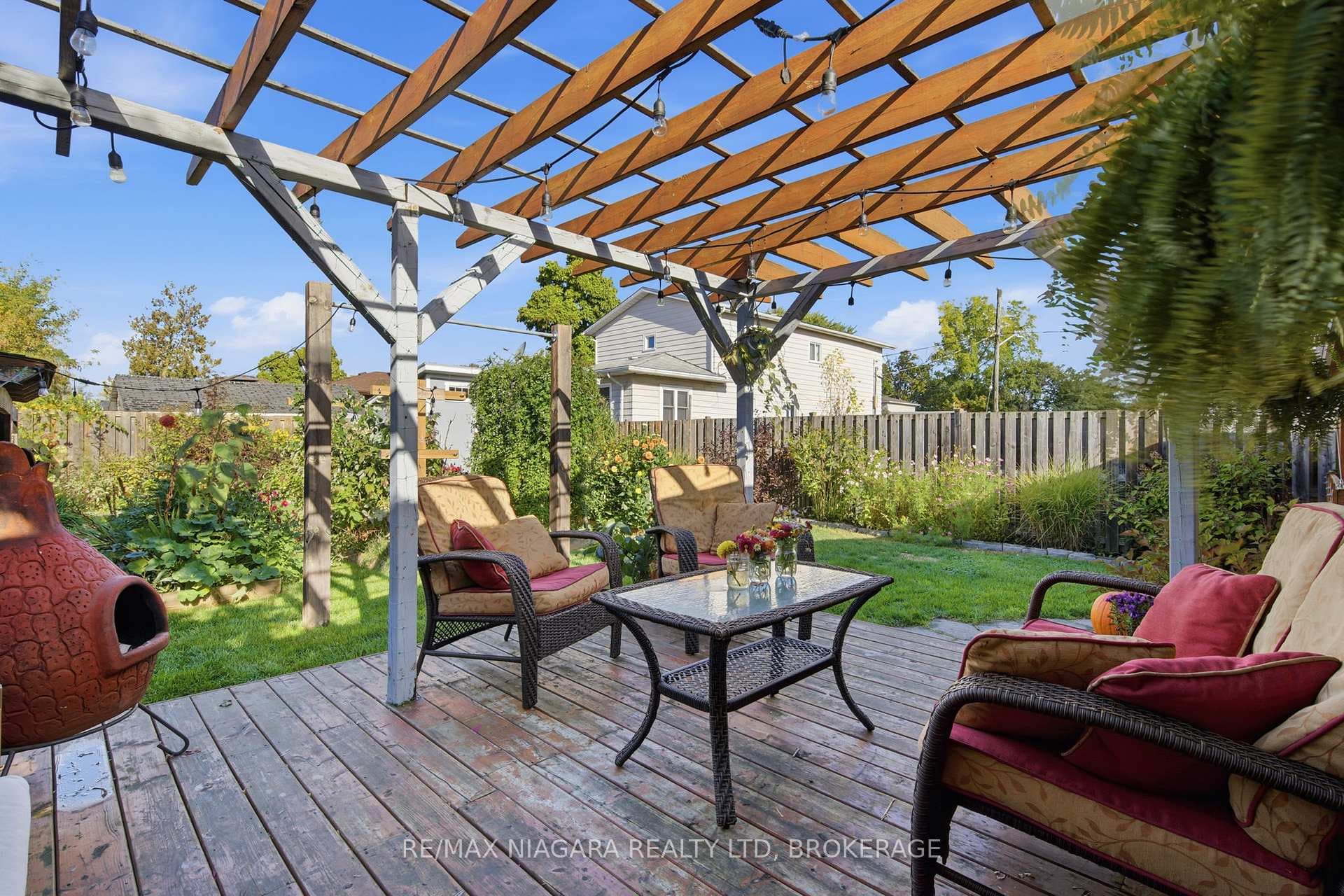 198 Pelham Road photo 26