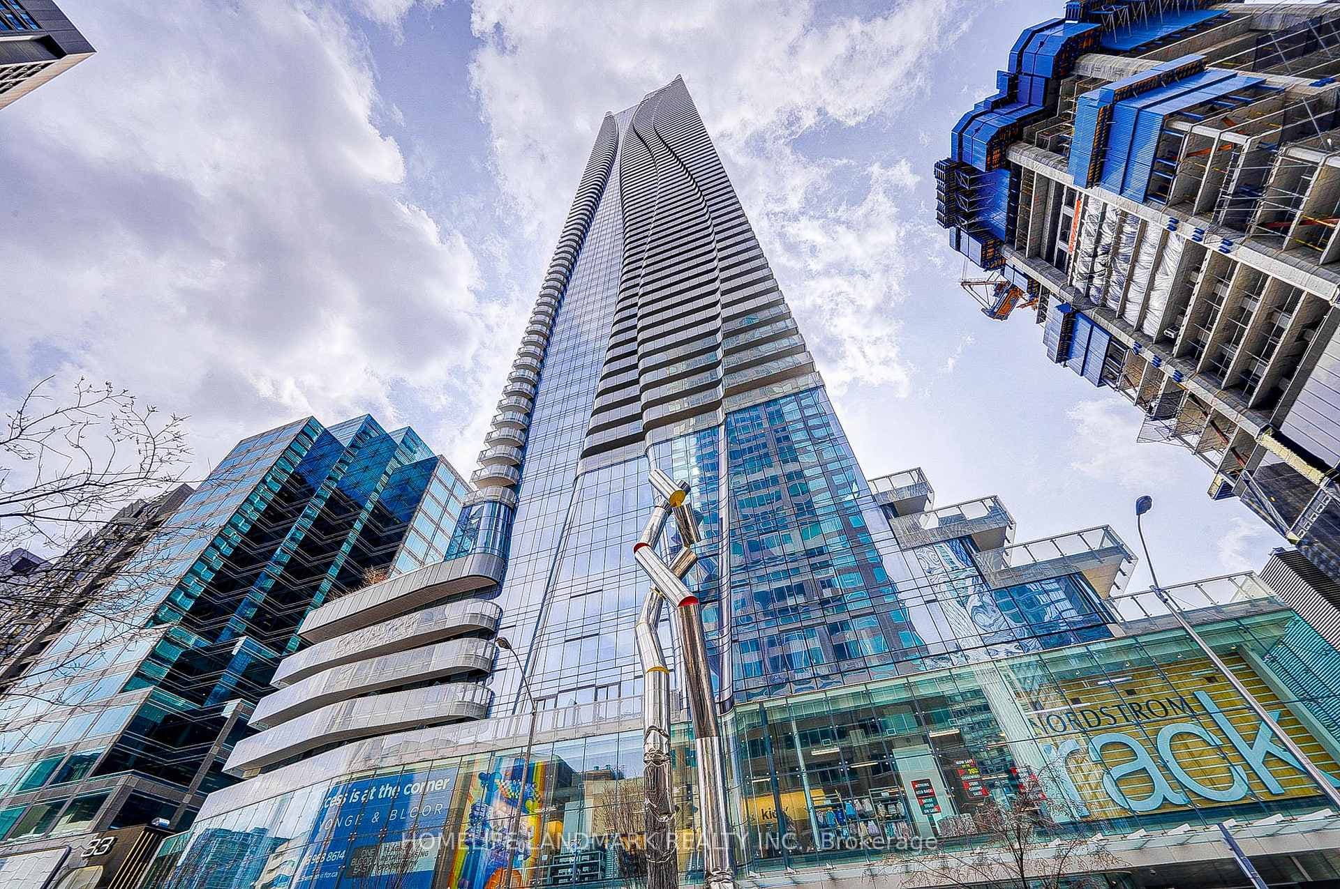 1 Bloor Street Unit 6108 photo 1