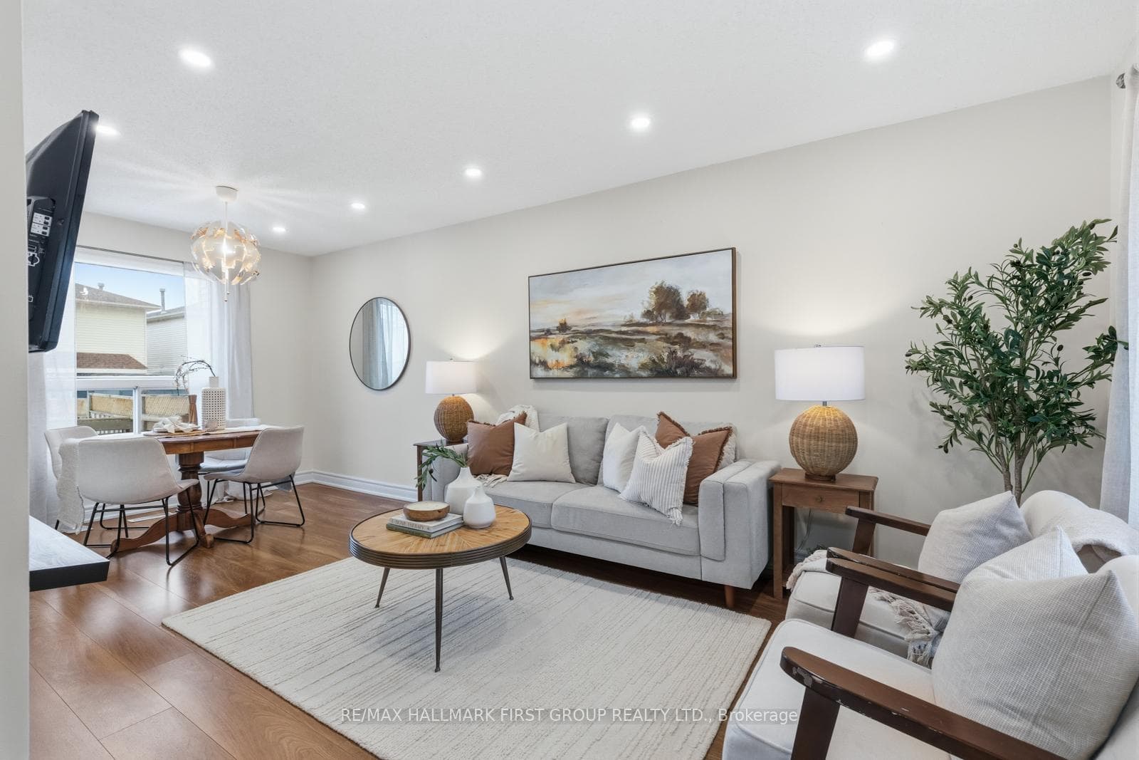 164 Wright Crescent photo 5