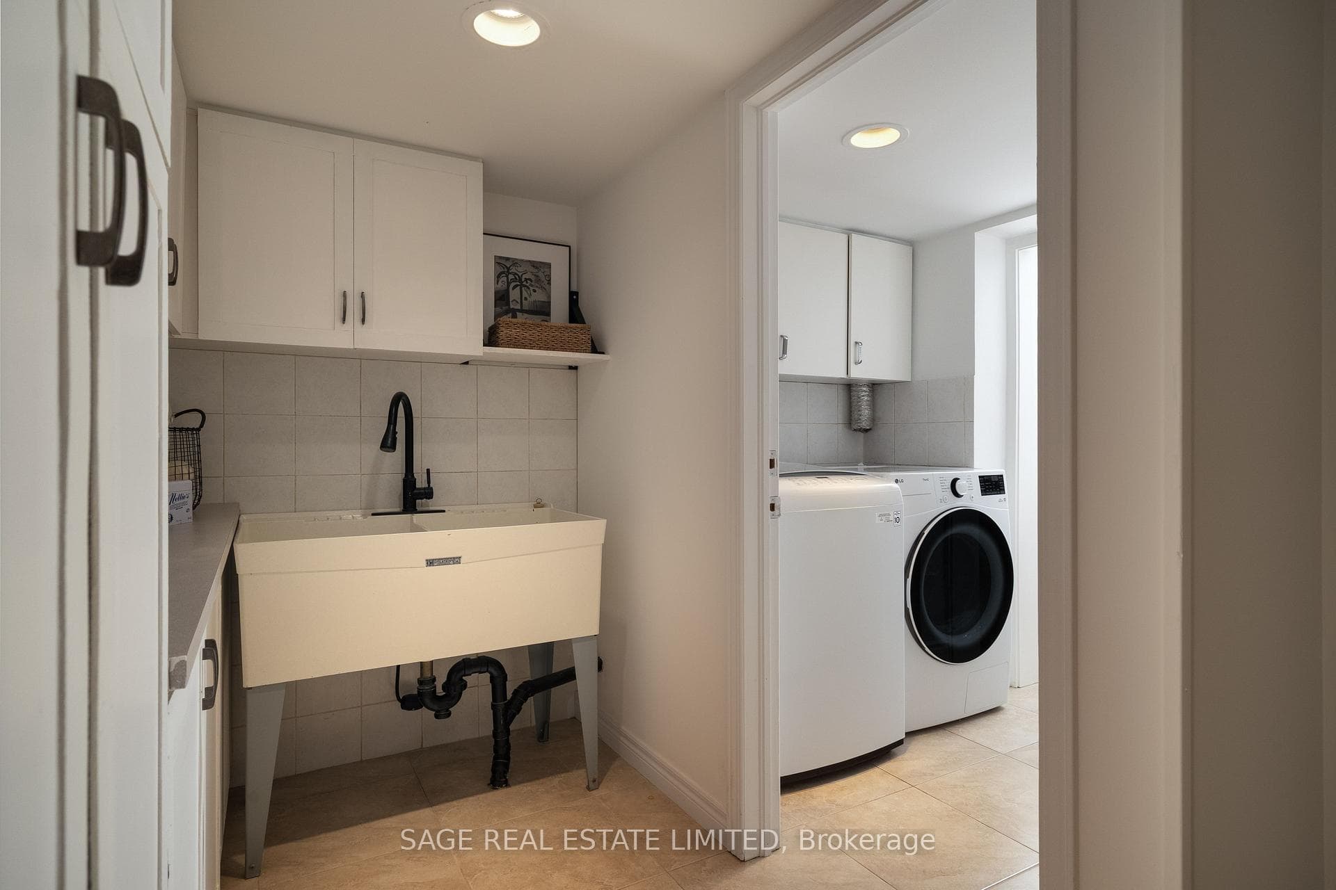 505 Caledonia Road photo 30