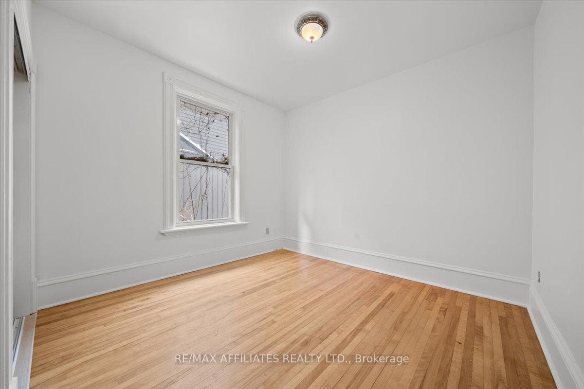 73B Second Avenue photo 17
