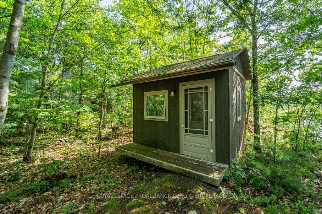 811 Hermit Thrush Lane photo 25