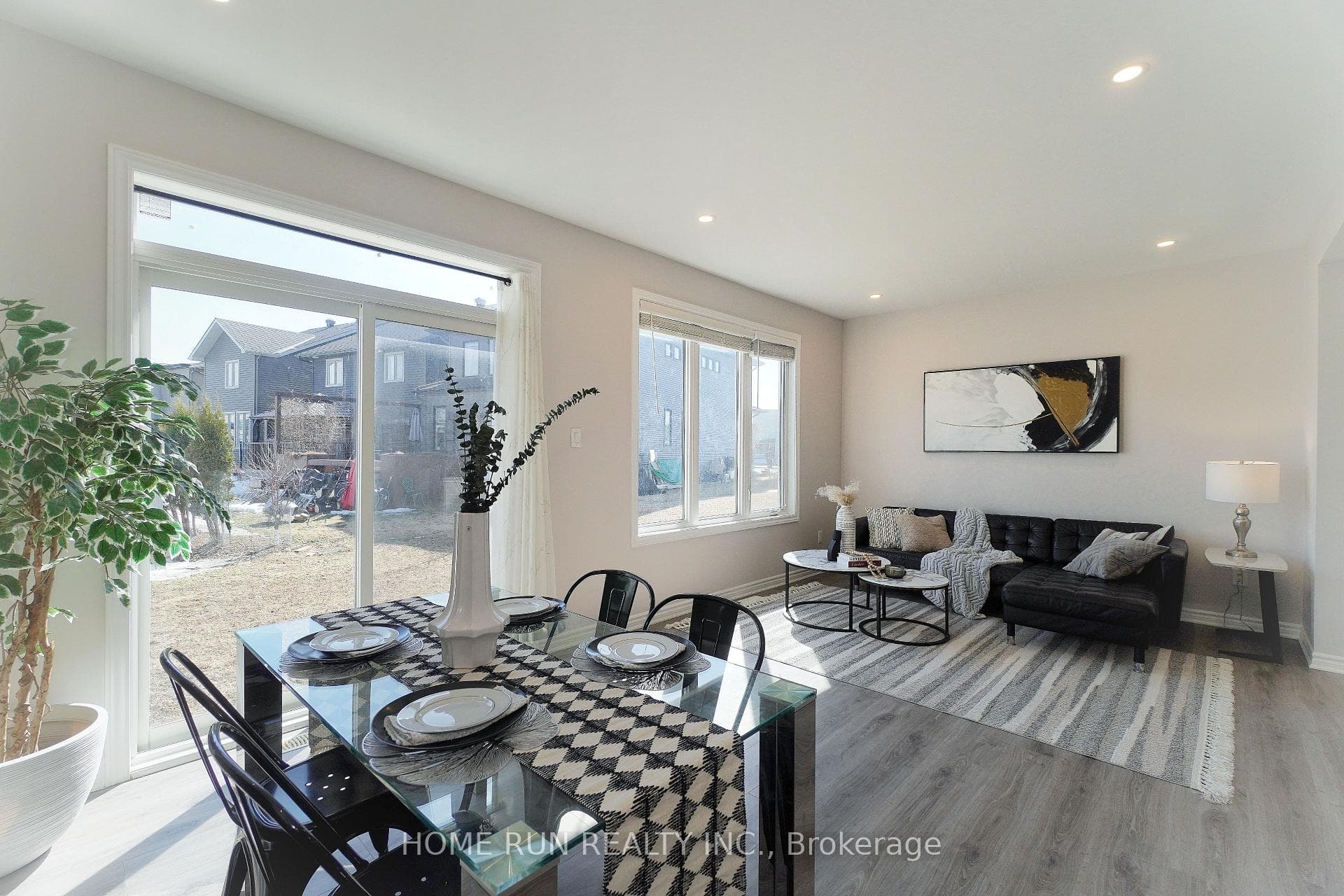 572 COPE Drive photo 10