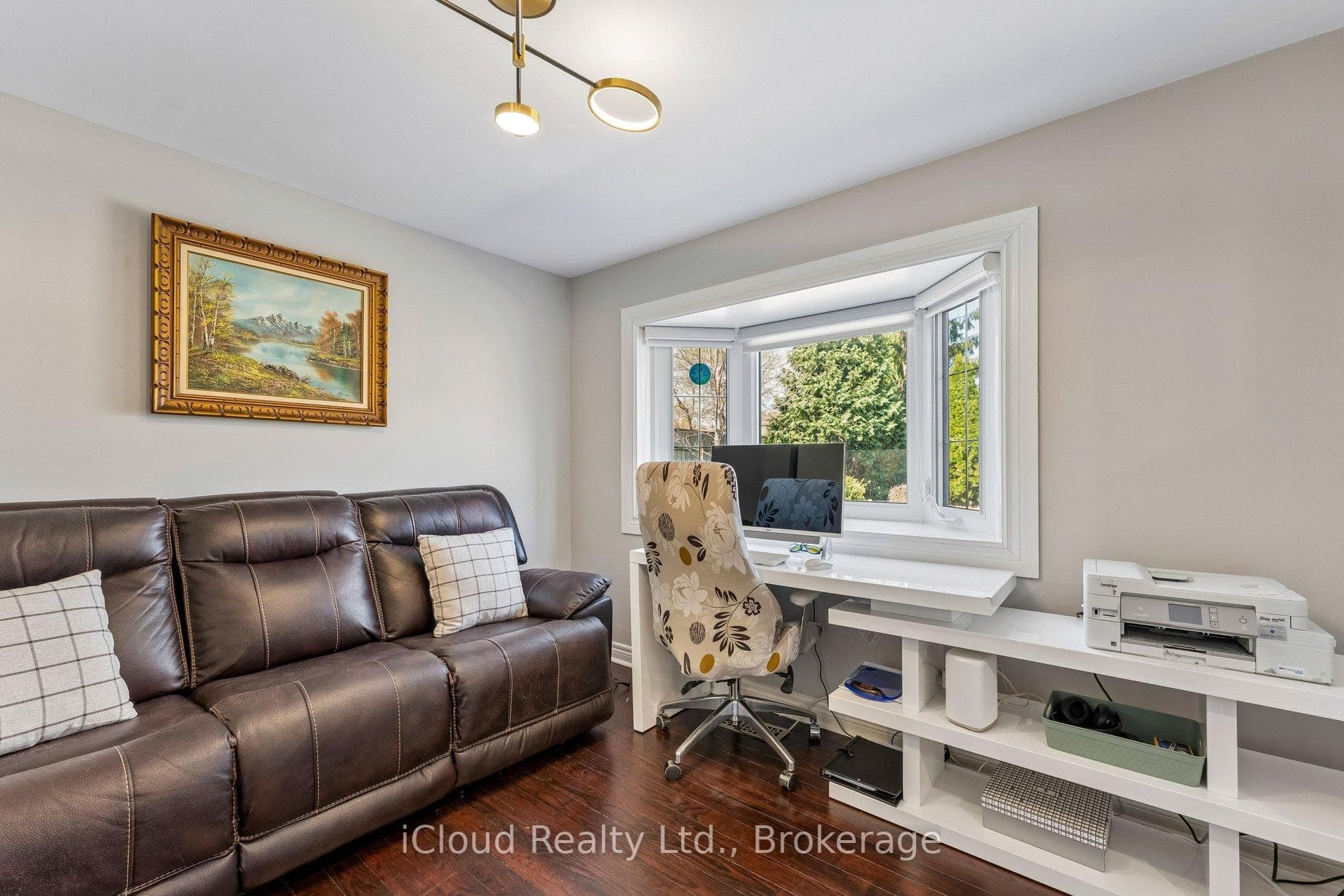 43 Ferndale Crescent photo 24