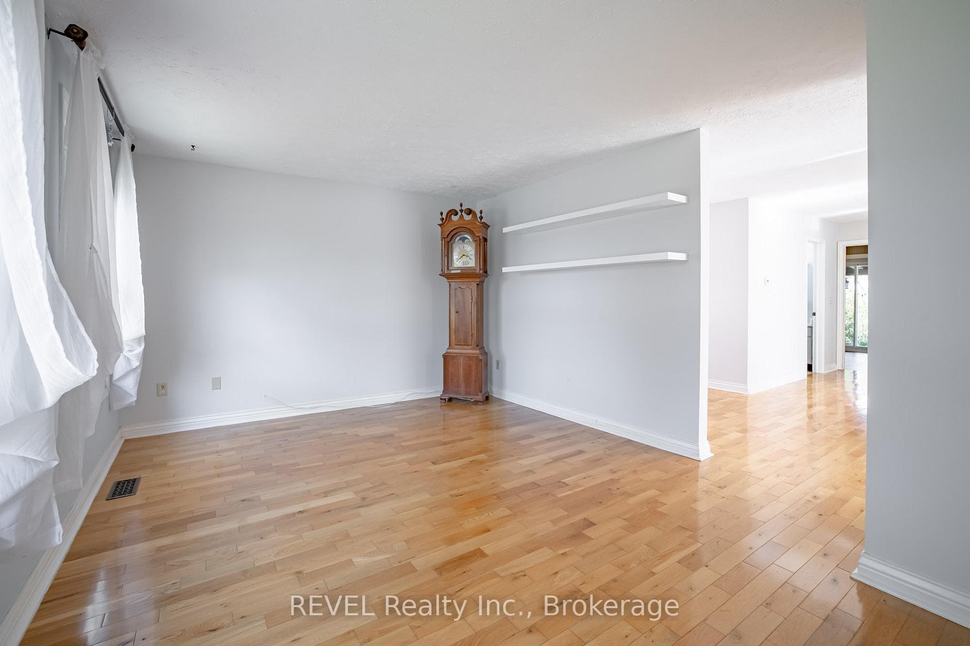 7777 Ethel Street photo 11
