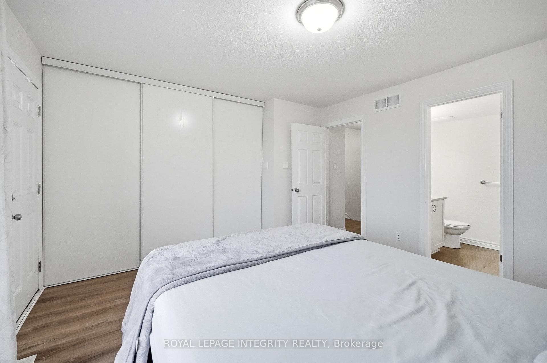 2341 Esprit Drive photo 31