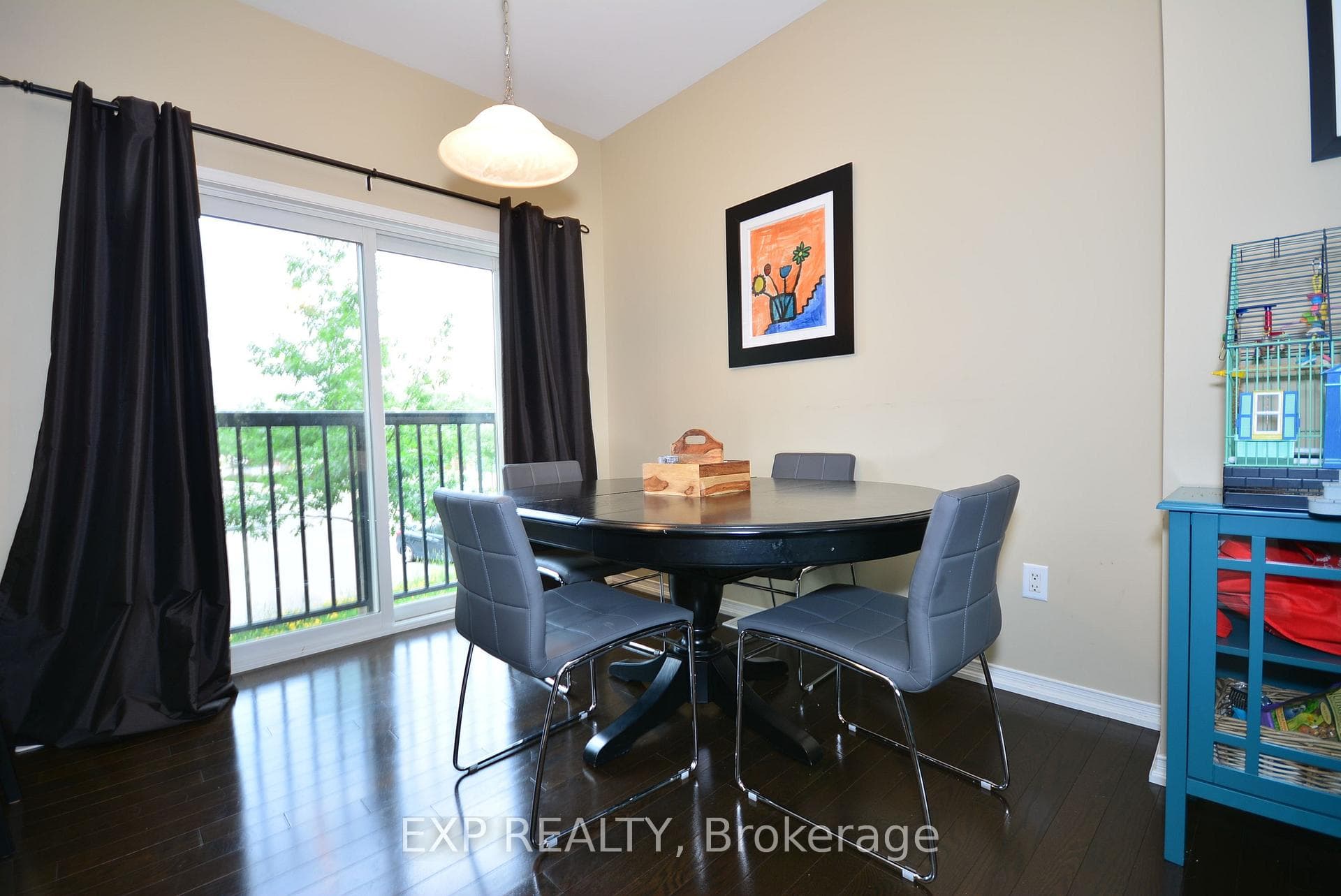 113 Georgian Drive Unit 19 photo 5