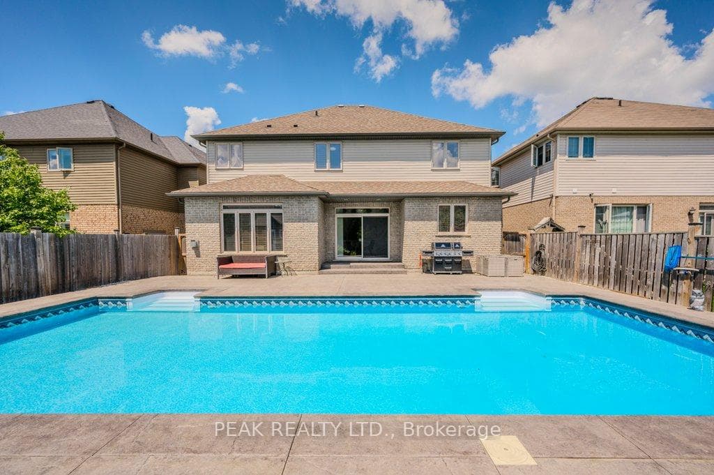 119 Paige Street photo 40