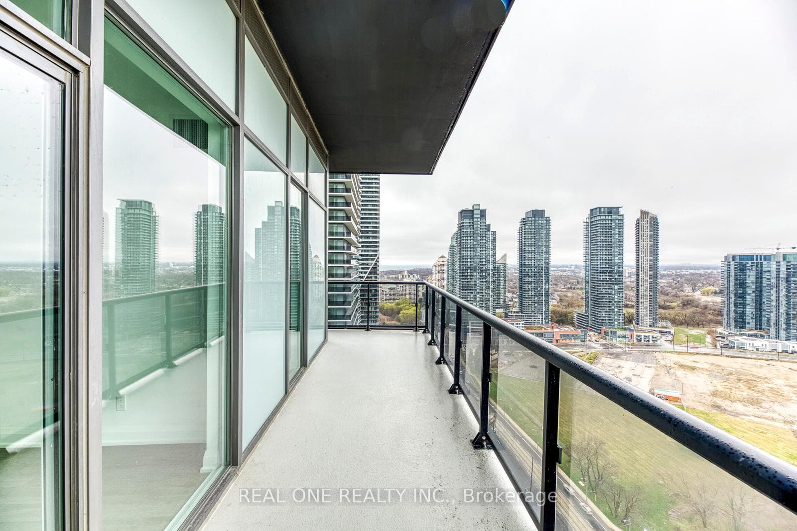 56 Annie Craig Drive Unit 2805 photo 30