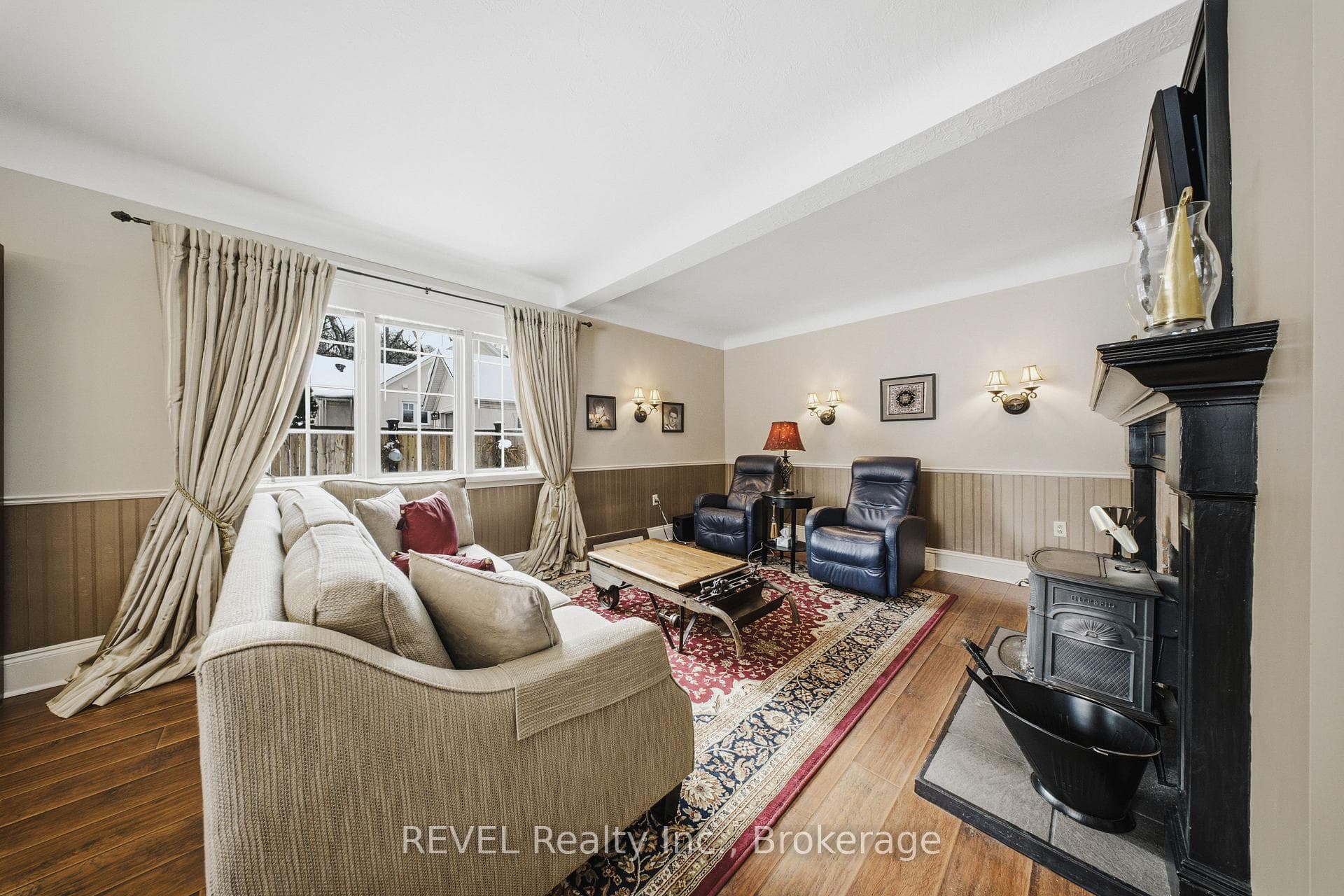 14382 Niagara River Parkway photo 11