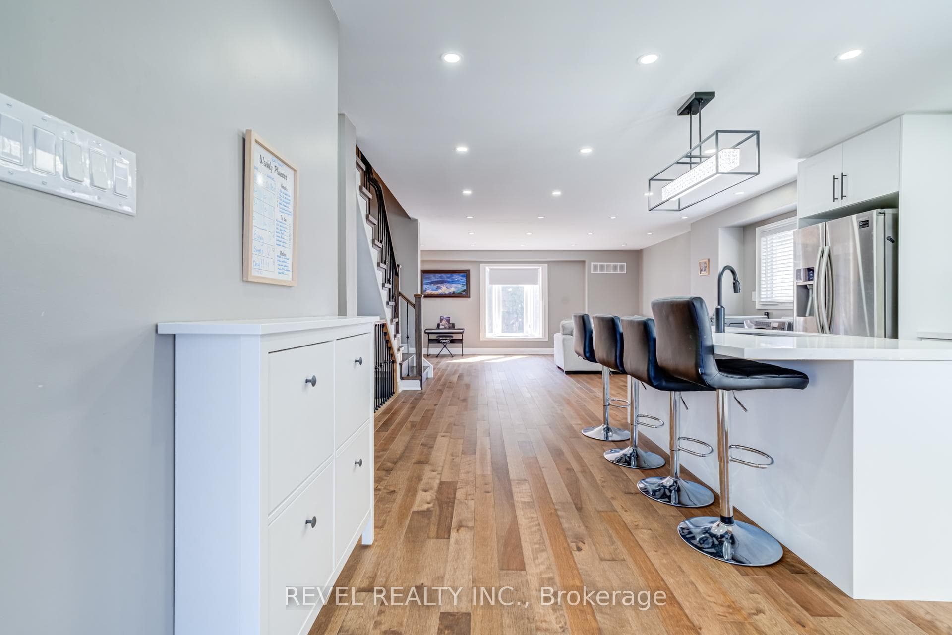 524 Fergo Avenue photo 5