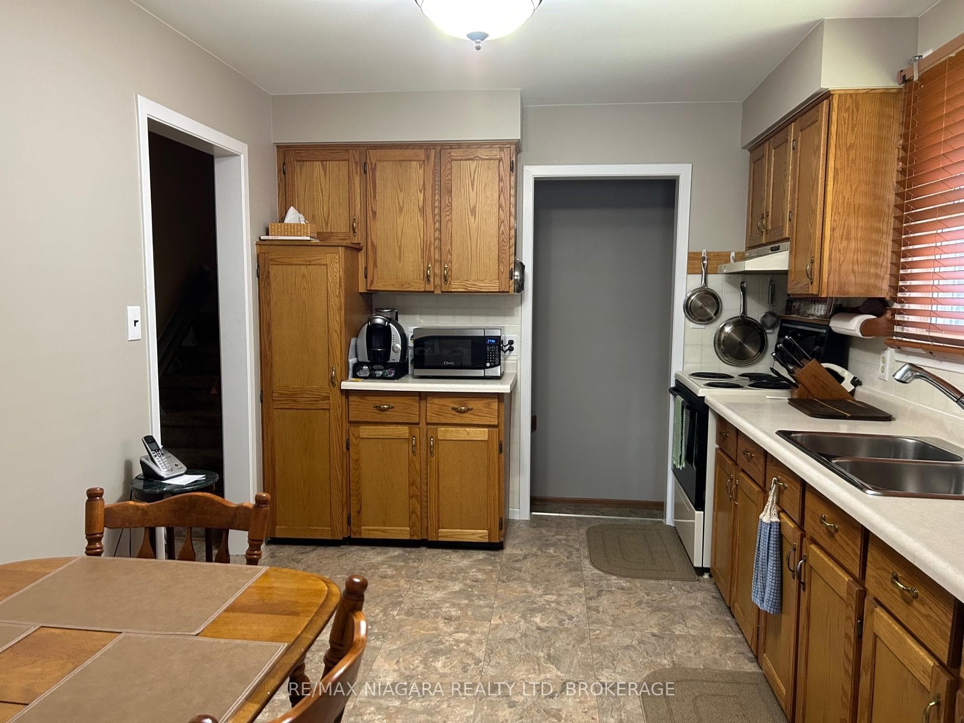 7058 Freeman Street photo 16