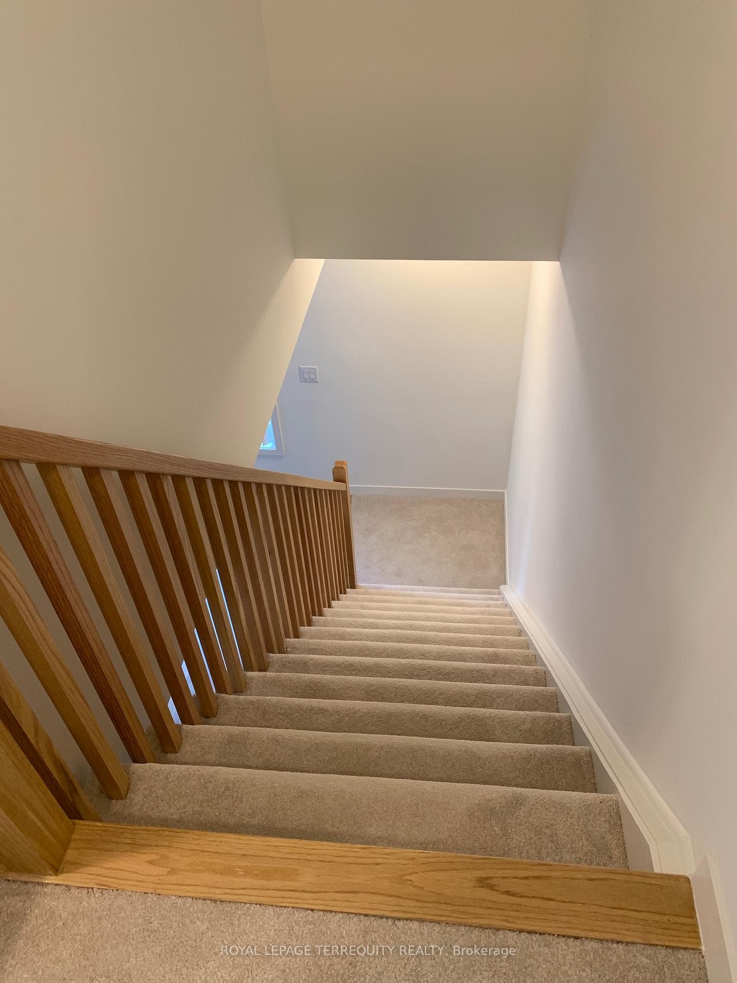 60 Orchid Place Drive Unit 18 photo 11