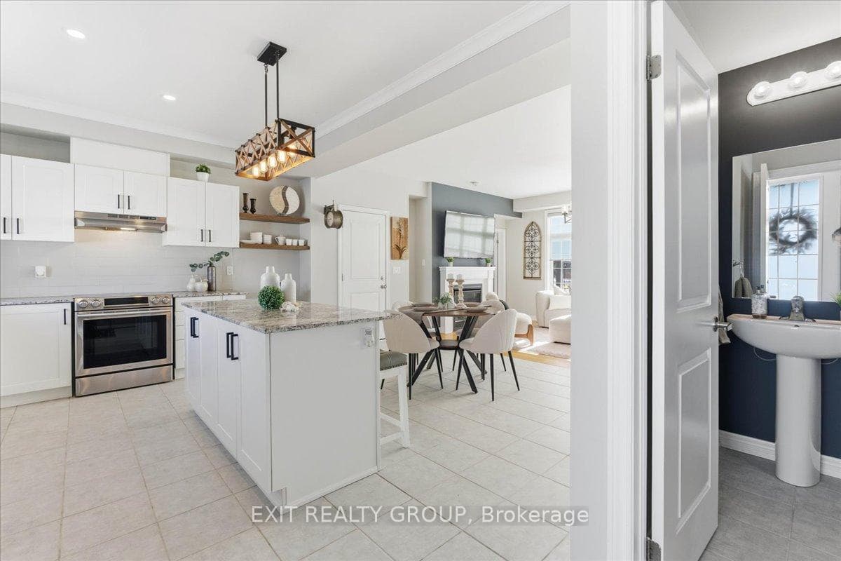 79 Summer Breeze Drive photo 6