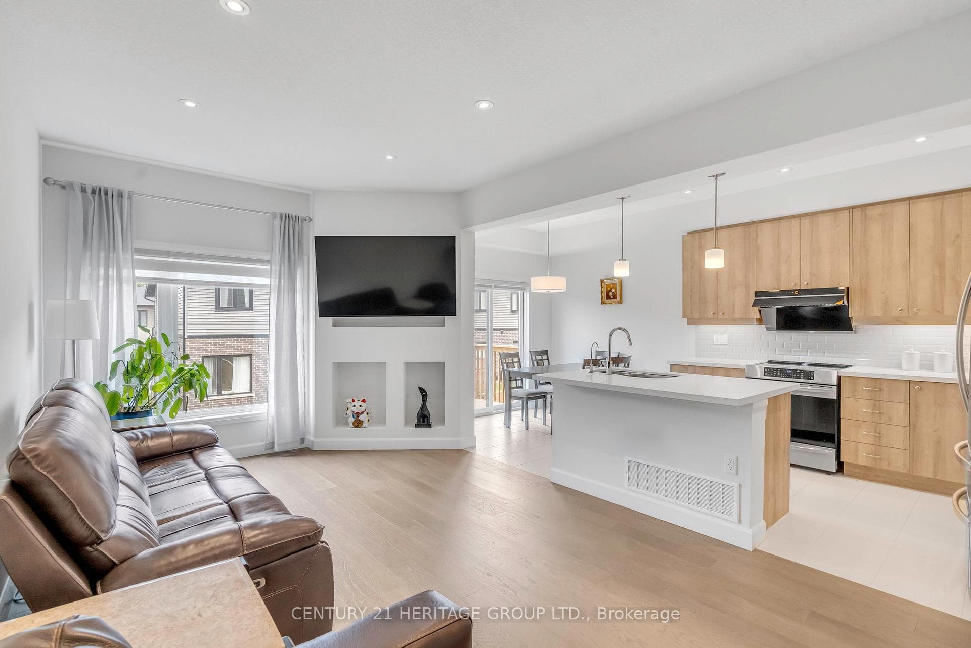 75 Bensley Lane photo 8