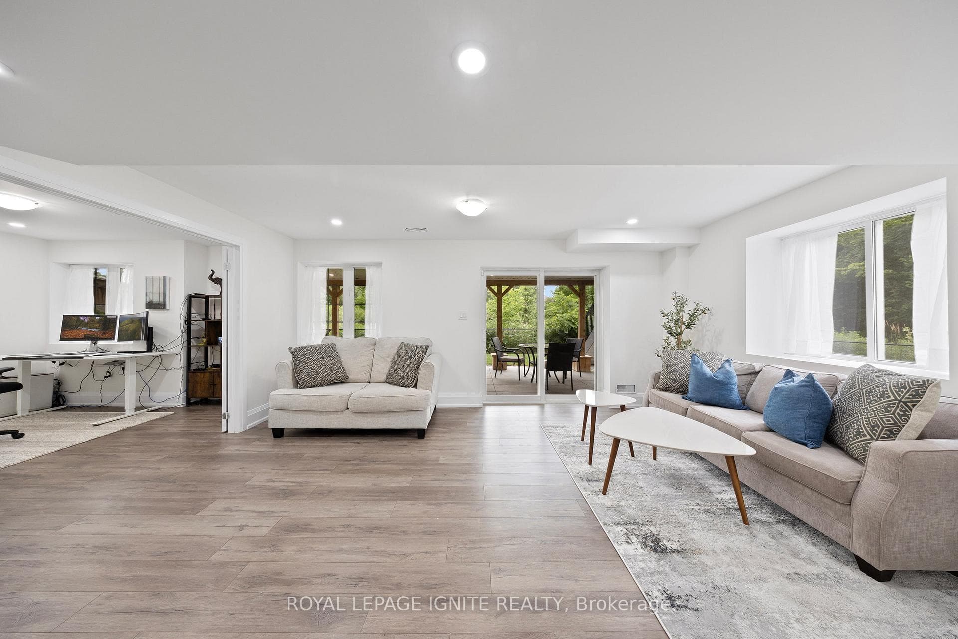 12 Ashfield Place photo 35