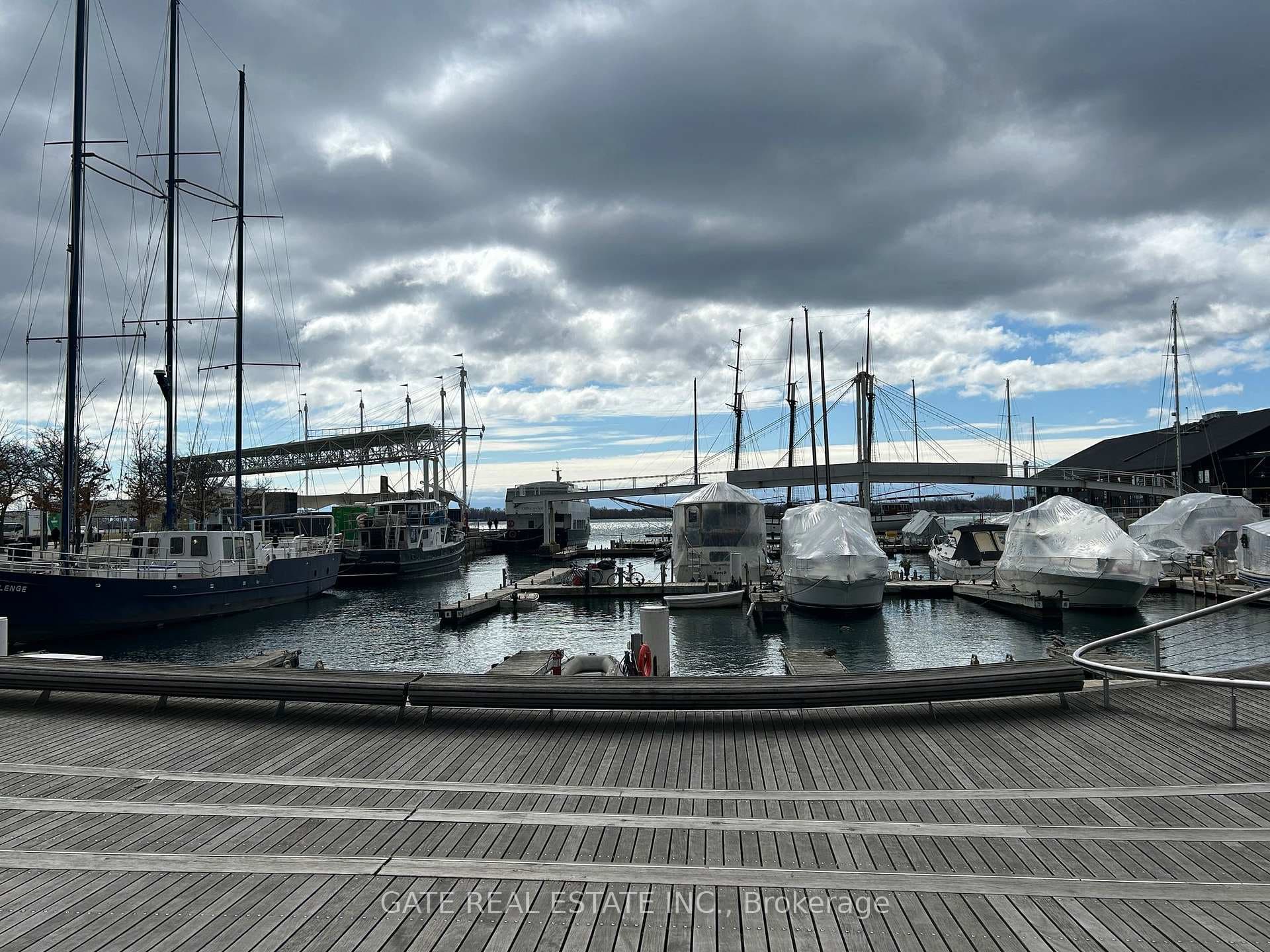 HARBOUR FRONT