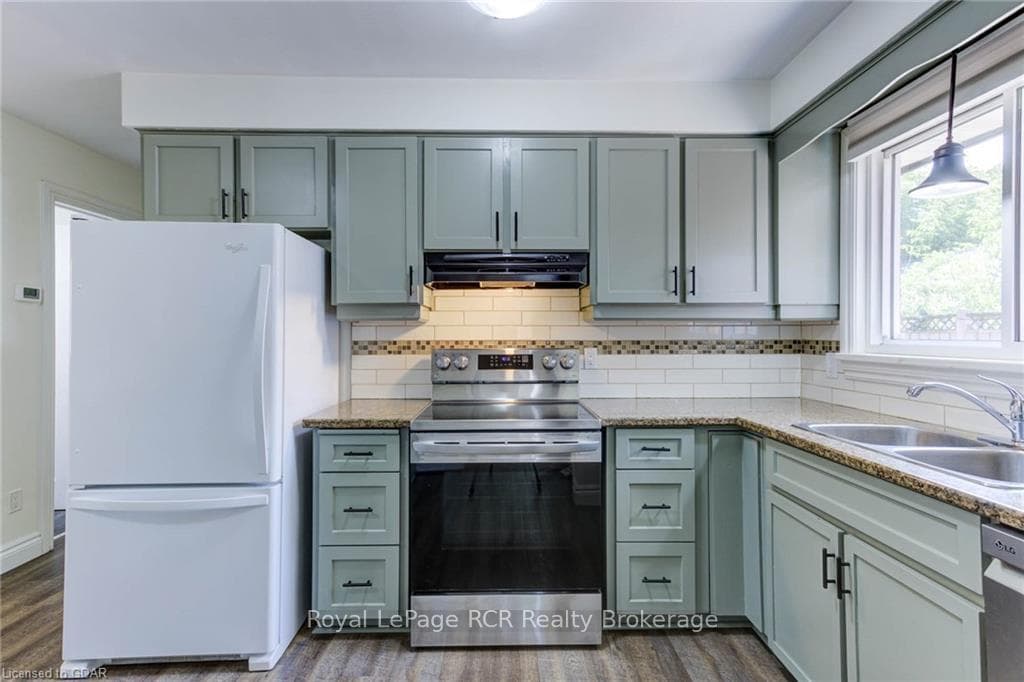 281 ISABELLA Street photo 5