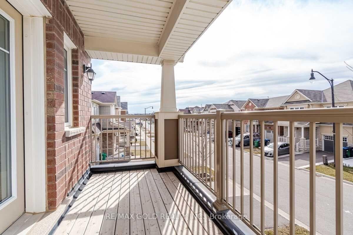 31 Troyer Street photo 17