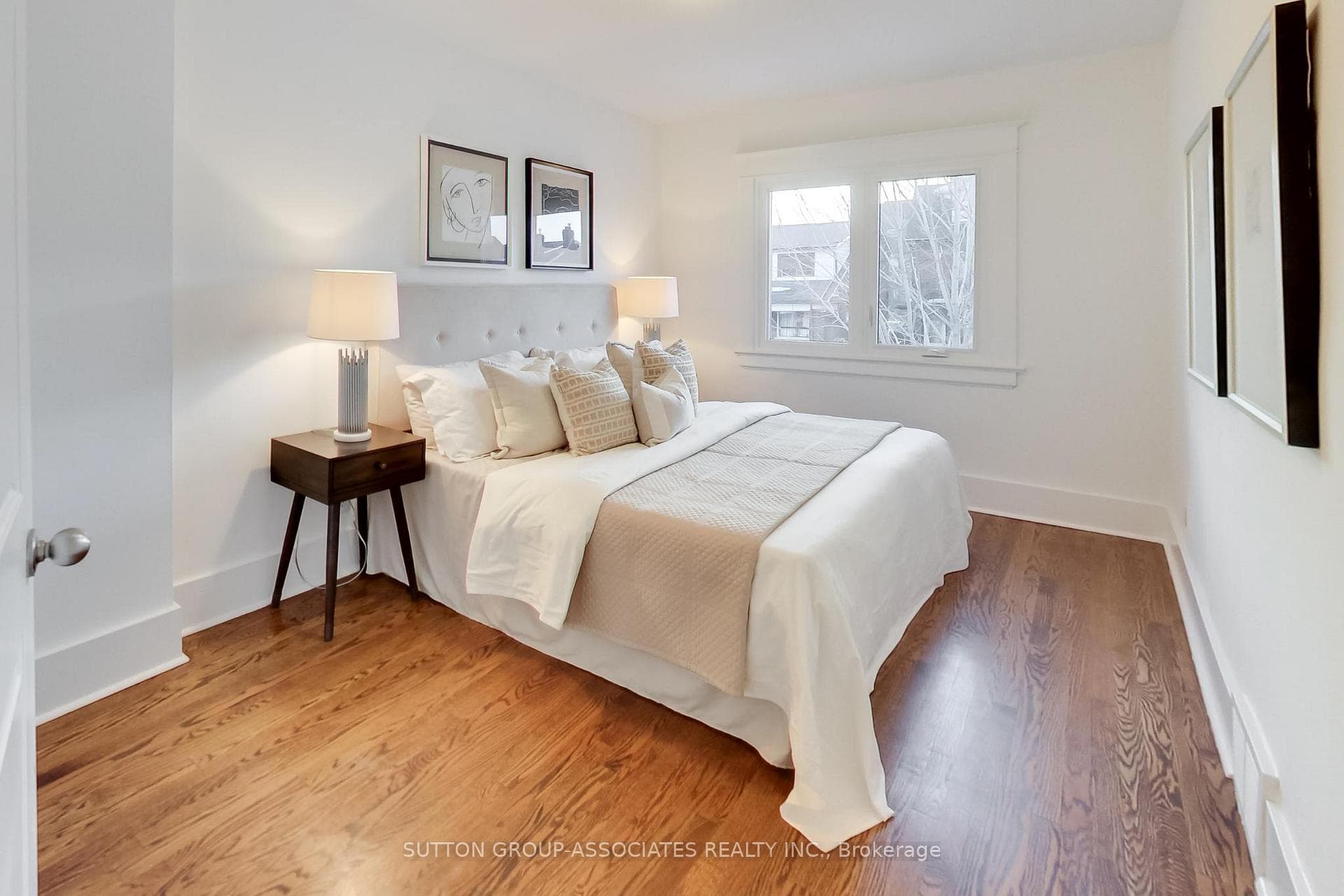 177 Westmount Avenue photo 23