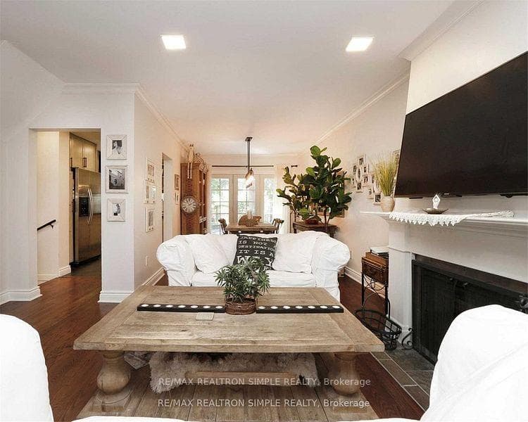 65 Soudan Avenue photo 5