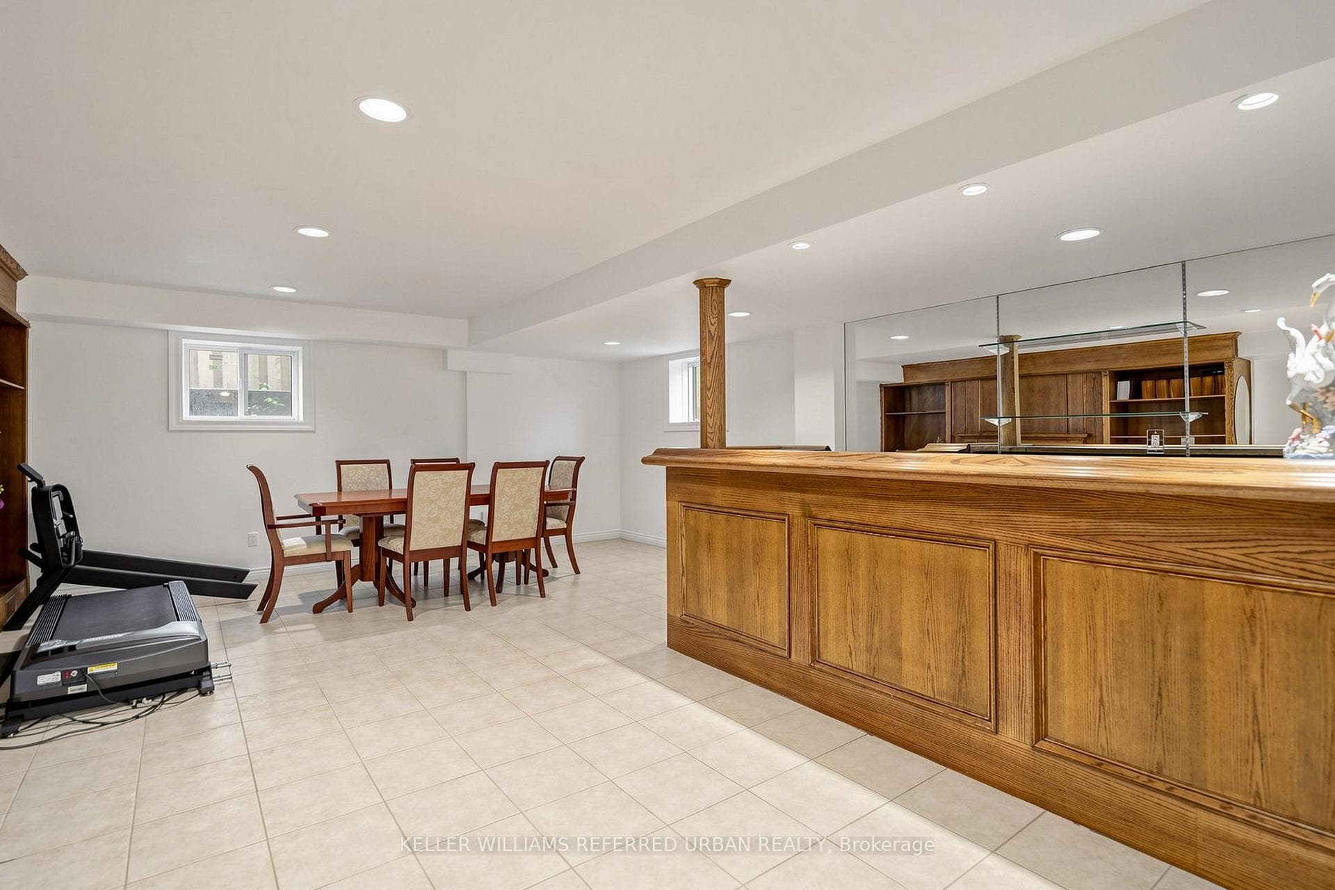 290 Empress Avenue photo 25