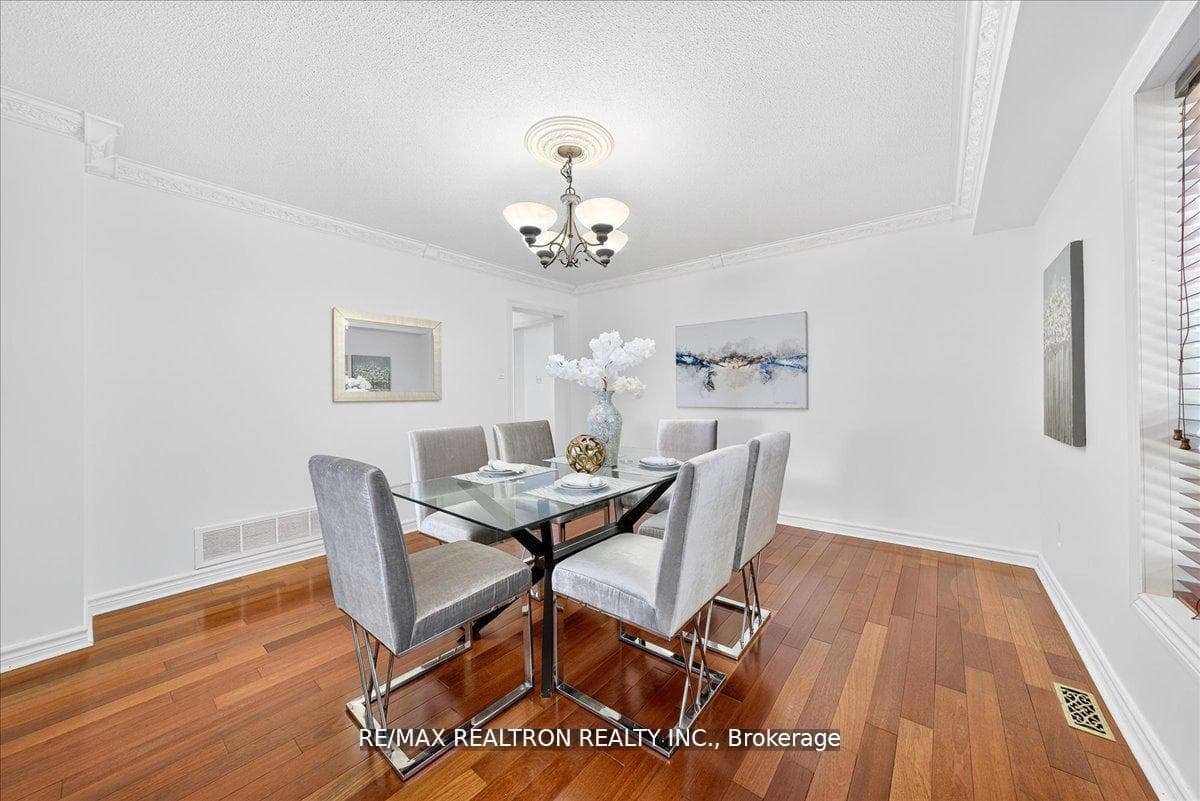 29 Westbourne Court photo 15